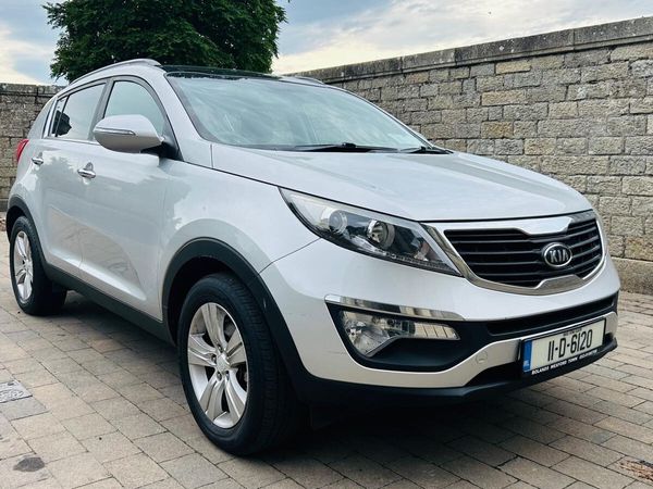 Kia Sportage SUV, Diesel, 2011, Silver