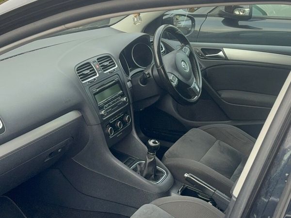 Volkswagen Golf Hatchback, Diesel, 2011, Black