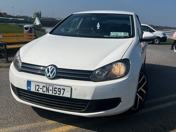 Volkswagen Golf Hatchback, Diesel, 2012, White