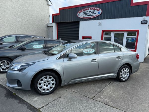 Toyota Avensis Saloon, Diesel, 2014, Grey