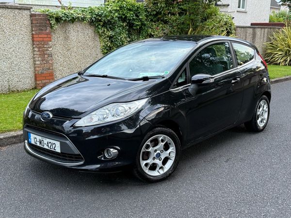 Ford Fiesta Hatchback, Petrol, 2012, Black