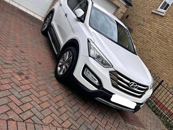 Hyundai Santa Fe SUV, Diesel, 2013, White