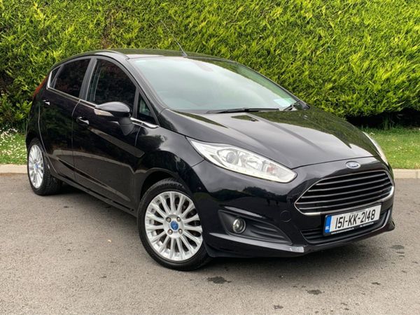 Ford Fiesta Hatchback, Diesel, 2015, Black