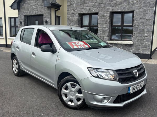 Dacia Sandero Hatchback, Petrol, 2016, Silver