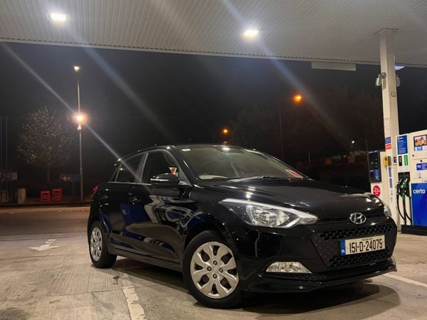 Hyundai i20 Hatchback, Petrol, 2015, Black