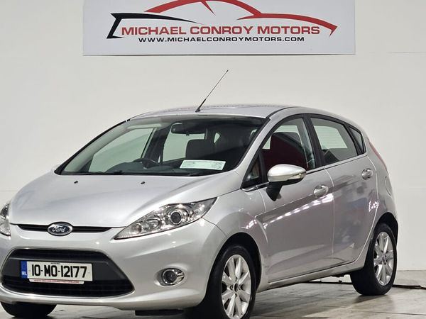 Ford Fiesta Hatchback, Diesel, 2010, Silver