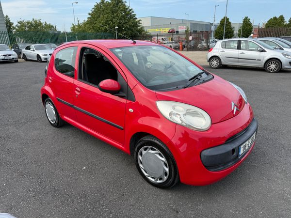 Toyota Aygo Hatchback, Petrol, 2006, Red