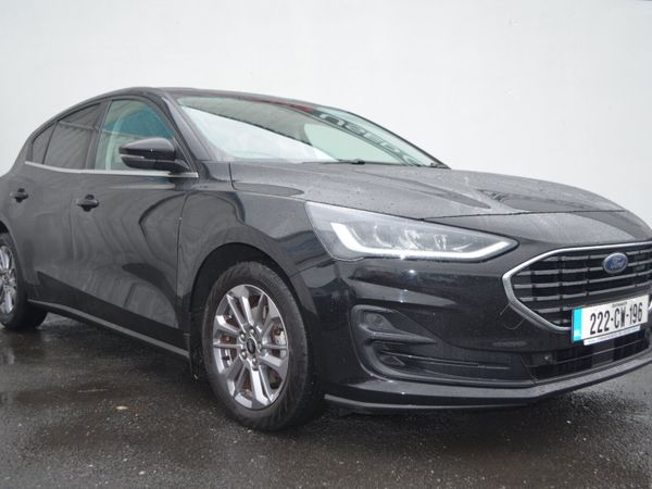 Ford Focus Hatchback, Petrol, 2022, Black