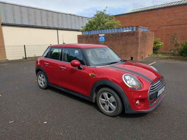 Mini One Hatchback, Petrol, 2015, Red