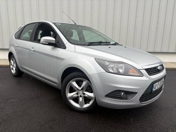 Ford Focus Hatchback, Diesel, 2010, Silver