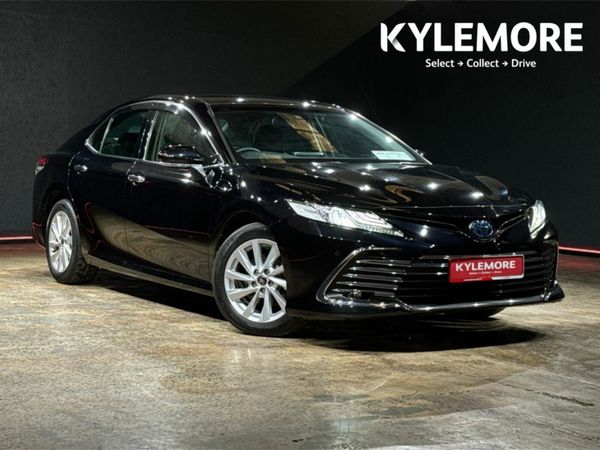 Toyota Camry Hatchback, Petrol Hybrid, 2021, Black