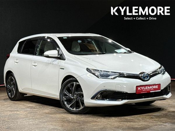 Toyota Auris Hatchback, Petrol Hybrid, 2016, White