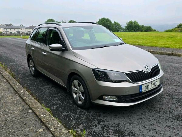 Skoda Fabia Estate, Diesel, 2016, Beige
