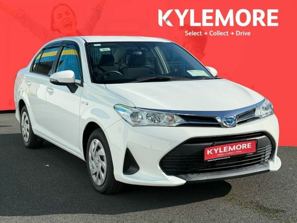 Toyota Corolla Saloon, Petrol Hybrid, 2019, White