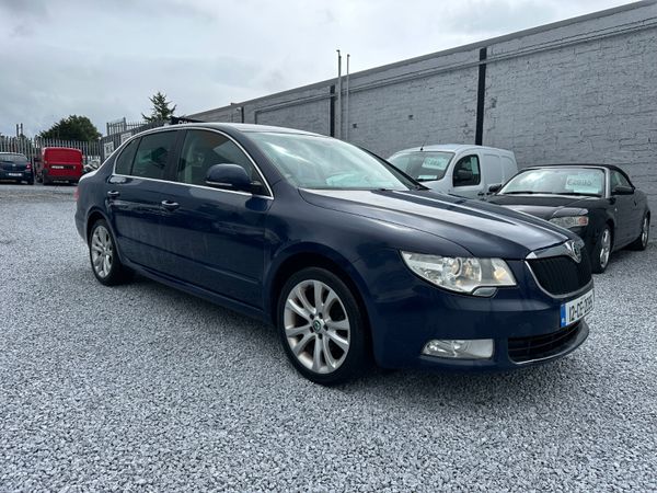 Skoda Superb Hatchback, Diesel, 2012, Blue