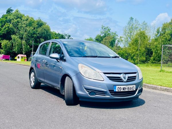 Vauxhall Corsa Hatchback, Diesel, 2009, Silver