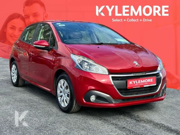 Peugeot 208 Hatchback, Petrol, 2017, Red