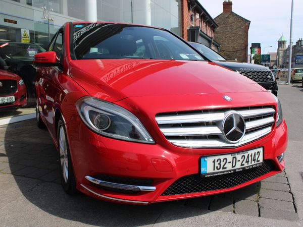 Mercedes-Benz B-Class MPV, Petrol, 2013, Red