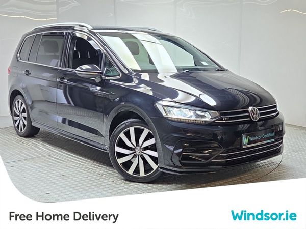 Volkswagen Touran MPV, Petrol, 2017, Black