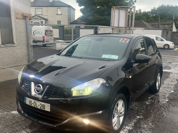 Nissan Qashqai Hatchback, Diesel, 2010, Black