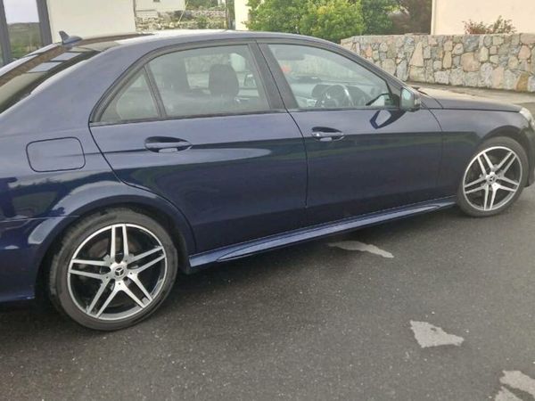 Mercedes-Benz E-Class Saloon, Diesel, 2016, Blue