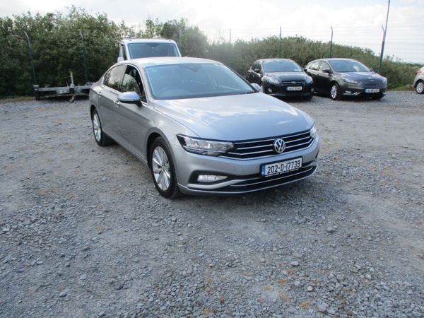 Volkswagen Passat Saloon, Diesel, 2020, Grey