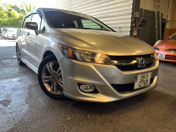 Honda Stream MPV, Petrol, 2009, Silver