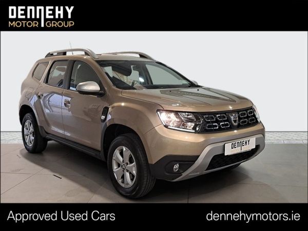 Dacia Duster SUV, Petrol, 2019, Gold