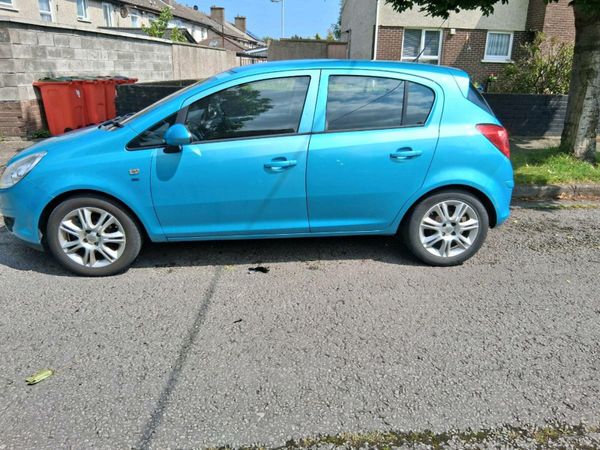 Vauxhall Corsa Hatchback, Petrol, 2010, Blue