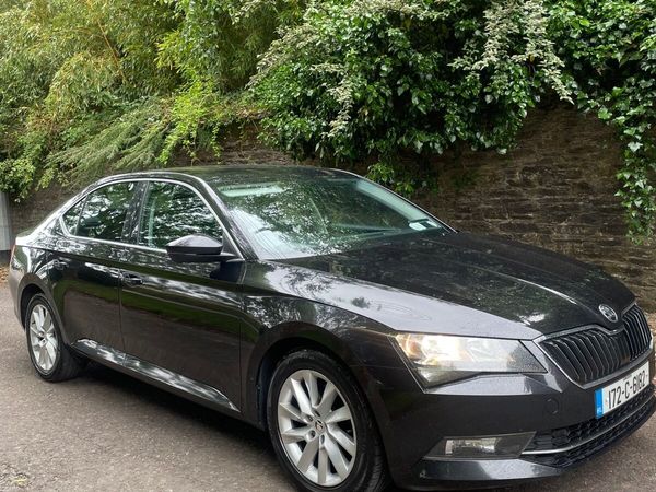 Skoda Superb Hatchback, Diesel, 2017, Black