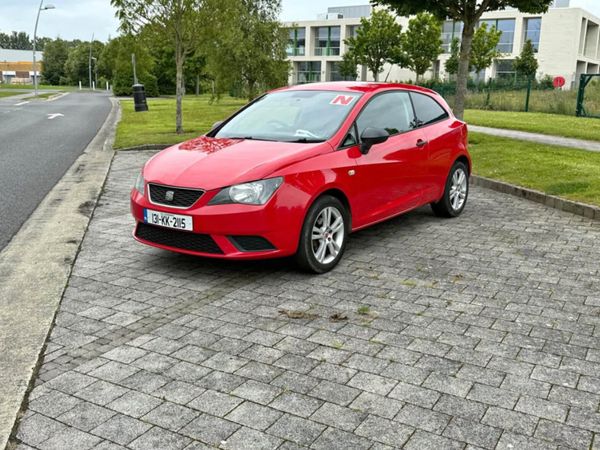 SEAT Ibiza Hatchback, Petrol, 2013, Red