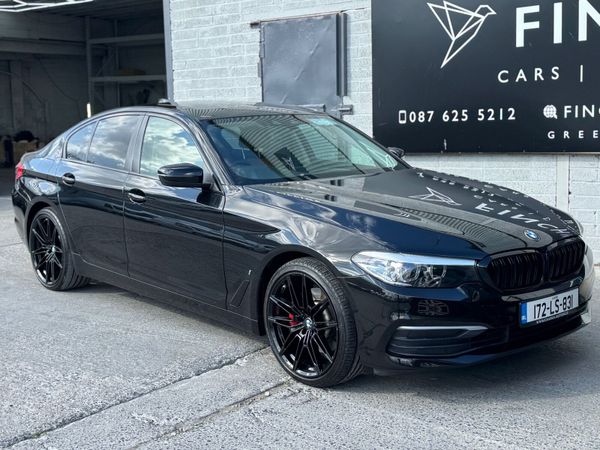 BMW 5-Series Saloon, Petrol Plug-in Hybrid, 2017, Black