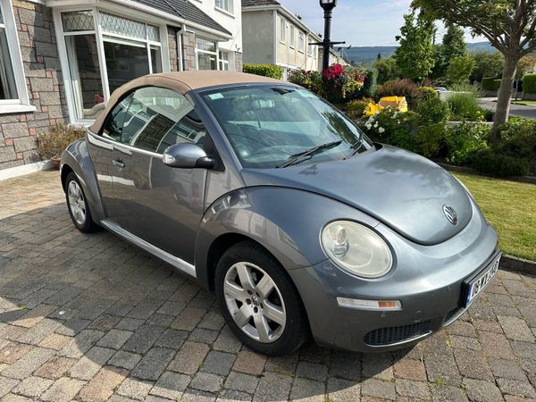 Volkswagen Beetle Convertible, Petrol, 2008, Grey