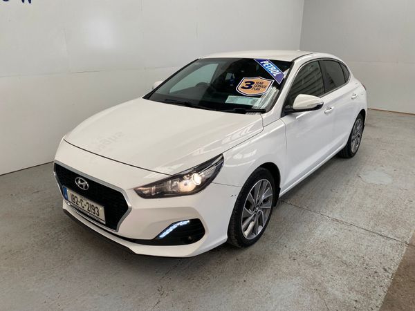 Hyundai i30 Hatchback, Petrol, 2018, White