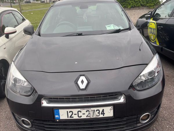 Renault Fluence Saloon, Diesel, 2012, Black