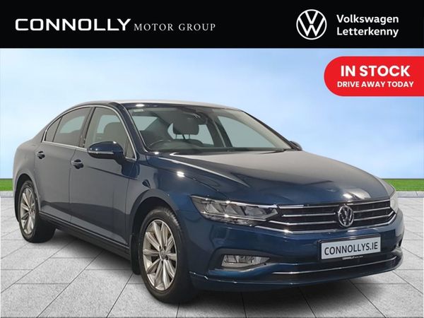 Volkswagen Passat Saloon, Diesel, 2020, Blue