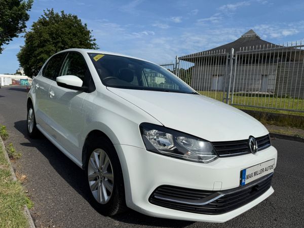 Volkswagen Polo Hatchback, Petrol, 2016, White