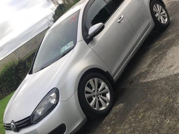Volkswagen Golf Hatchback, Diesel, 2010, Silver