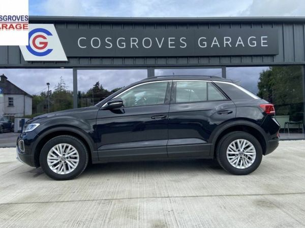Volkswagen T-Roc SUV, Petrol, 2023, Black