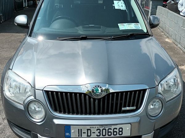 Skoda Yeti SUV, Diesel, 2011, Grey