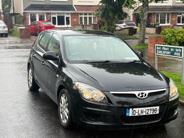 Hyundai i30 Hatchback, Diesel, 2010, Black
