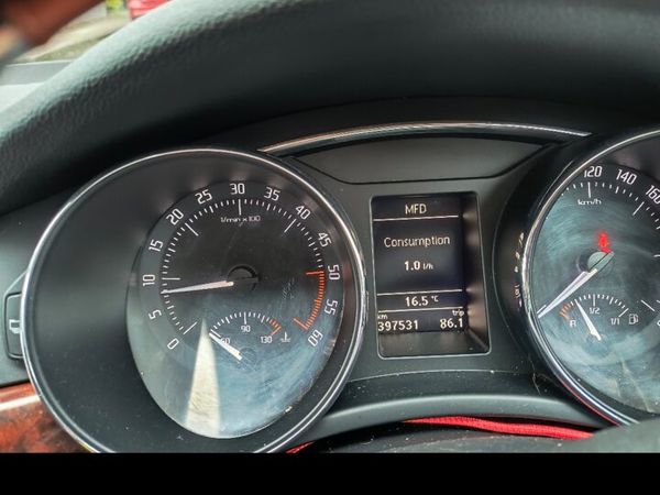 Skoda Superb Saloon, Diesel, 2013, Black