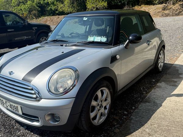Mini Cooper Hatchback, Petrol, 2009, Silver