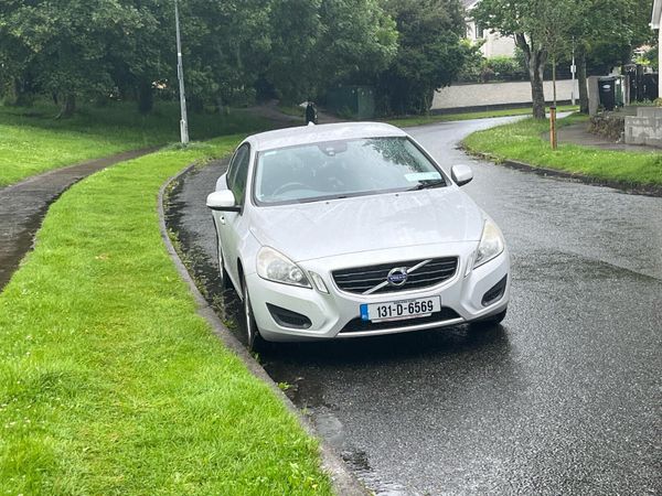 Volvo S60 Saloon, Diesel, 2013, Silver