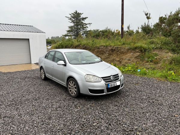 Volkswagen Jetta Saloon, Diesel, 2008, Silver