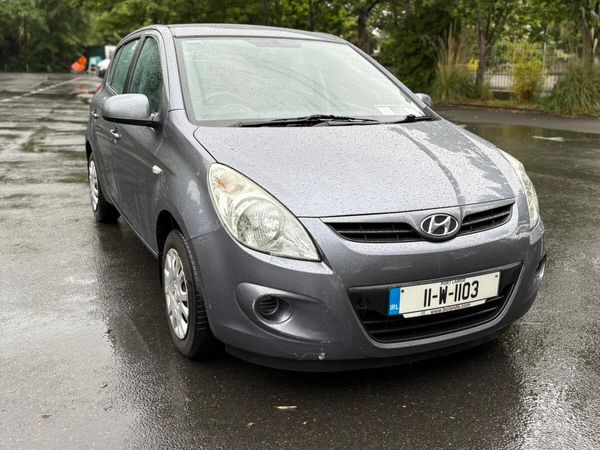 Hyundai i20 Hatchback, Petrol, 2011, Grey