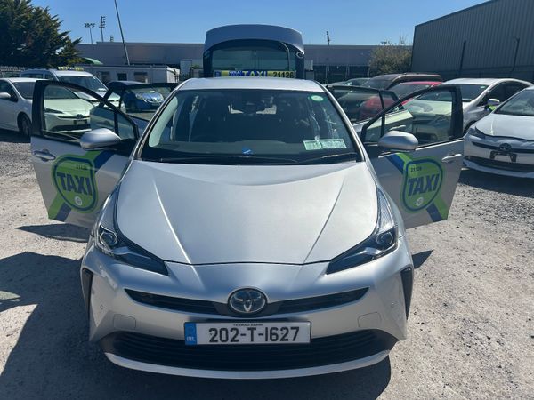 Toyota Prius Hatchback, Petrol Hybrid, 2020, Silver