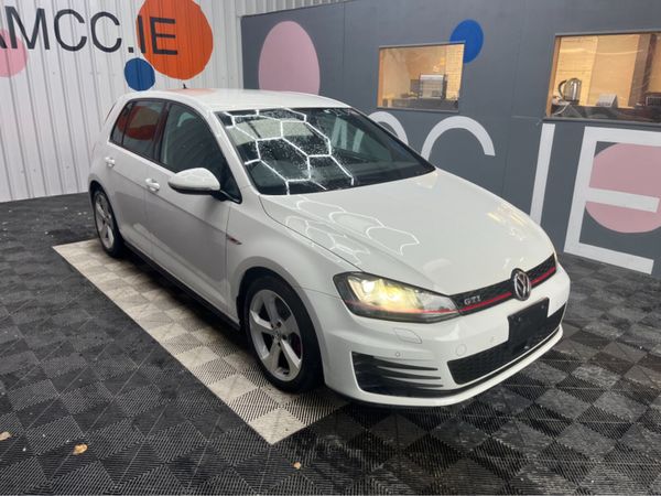 Volkswagen Golf Hatchback, Unknown, 2017, White