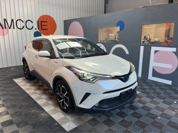 Toyota C-HR SUV, Petrol Hybrid, 2019, White