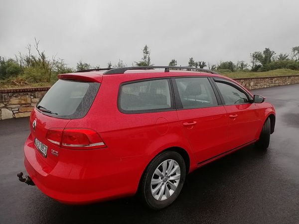 Volkswagen Passat Estate, Diesel, 2013, Red